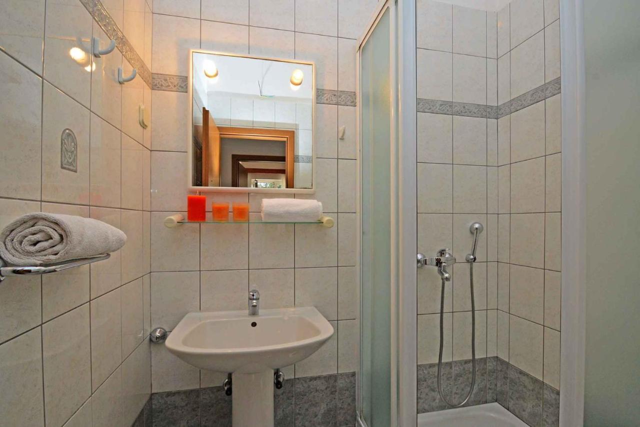 Apartment Rabac 10 Экстерьер фото